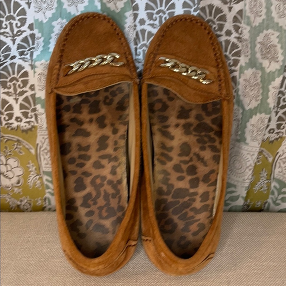 Comfy & cute Vionic flats